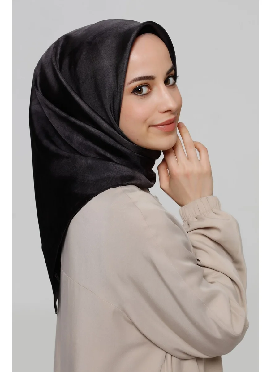 ARMINE Nostalgia Series Silk Twill Scarf 8333D-87