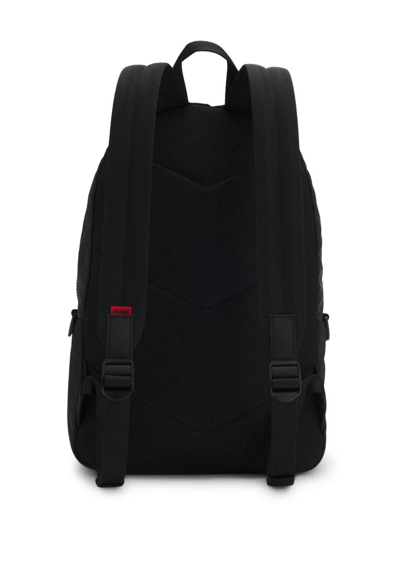 هوجو Ripstop backpack with split-logo patch