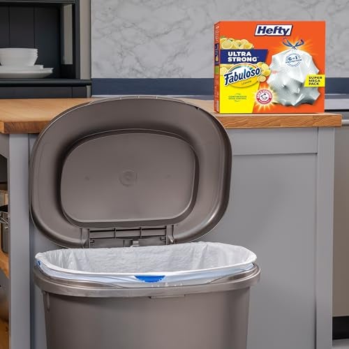 Hefty أكياس قمامة هيفتي فائقة القوة سعة 13 جالون، أكياس قمامة مطبخ طويلة سعة 13 جالون، مقاومة للتسرب والثقوب والتمزق، تحكم مستمر في الروائح، بيضاء، برائحة الليمون الفابولوسو، 110 كيس - Image 2