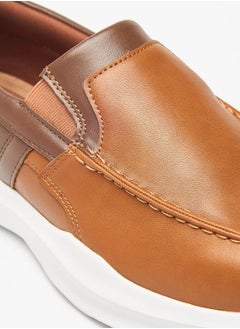 Lee Cooper حذاء رجالي سهل الارتداء  - Image 5
