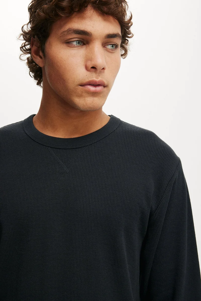 Cotton On  CROPPED FIT TEXTURED LONG SLEEVE for Men | Best Price UAE