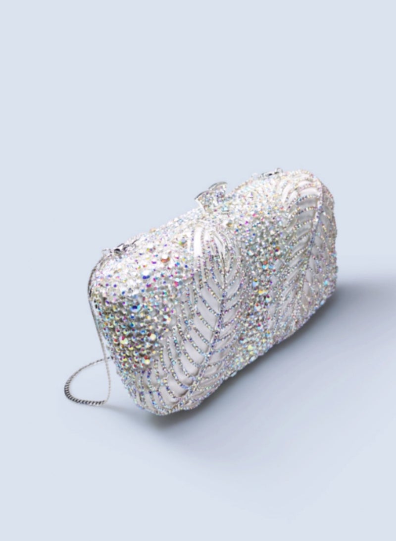 Luxury Elegant White Satin Carved Hollow Flower Inlaid Crystal Banquet Bag Party Bag Clutch Small Bag  - Image 3