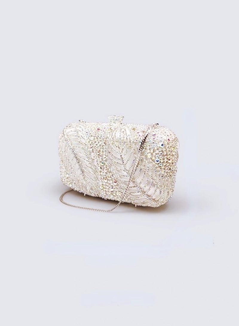 Luxury Elegant White Satin Carved Hollow Flower Inlaid Crystal Banquet Bag Party Bag Clutch Small Bag  - Image 1
