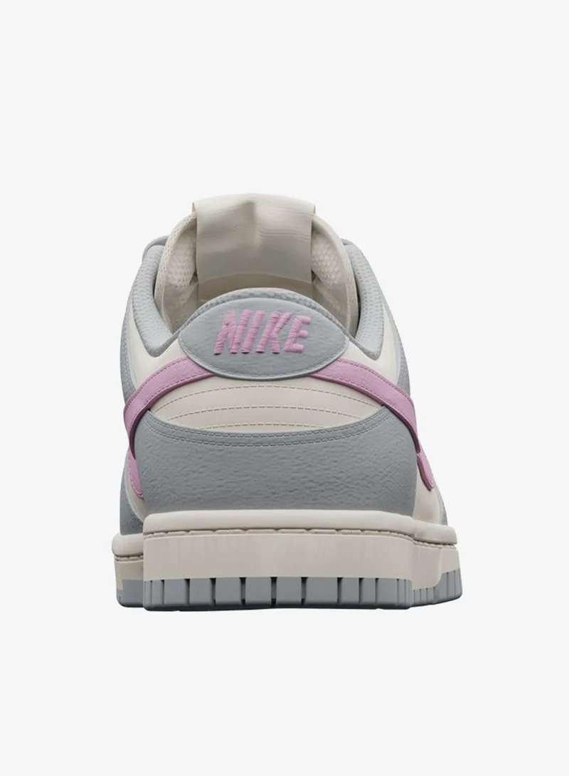 نايكي دنك لونكست نيتشر