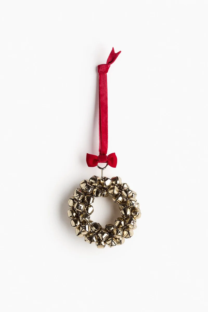 اتش اند ام Small wreath with bells