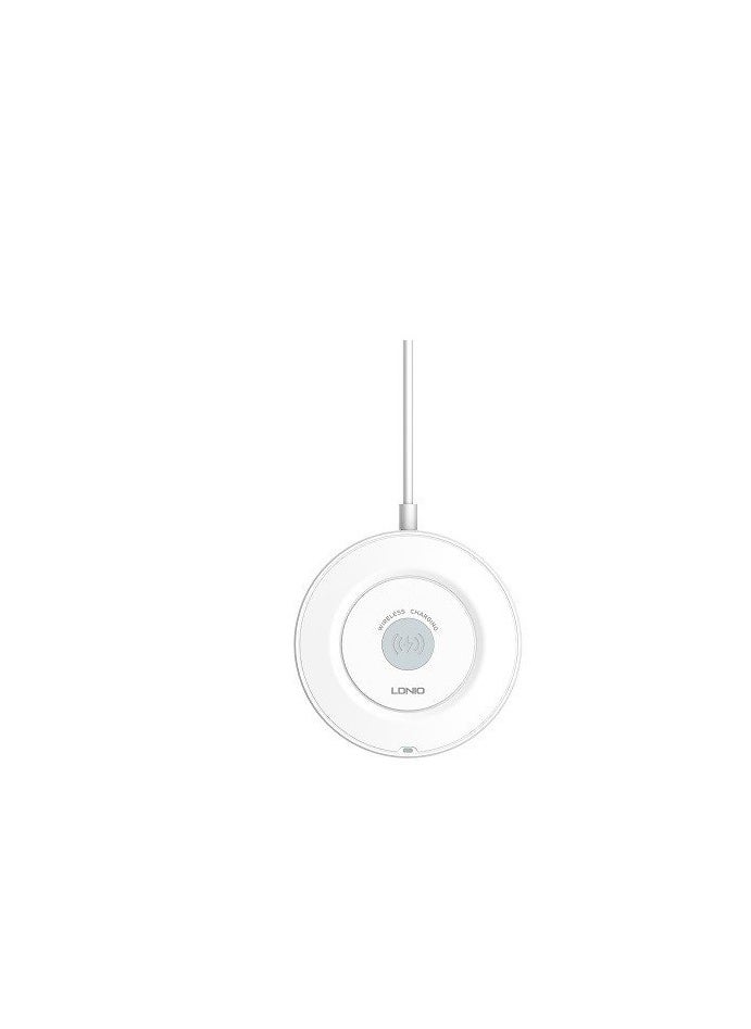 LDNIO Desktop Wireless Charging Station AW003 5 In 1 charging station with 15W wireless + PD30W+ QC18W+2Auto-ID Total 32W Fast charger.  - Image 1
