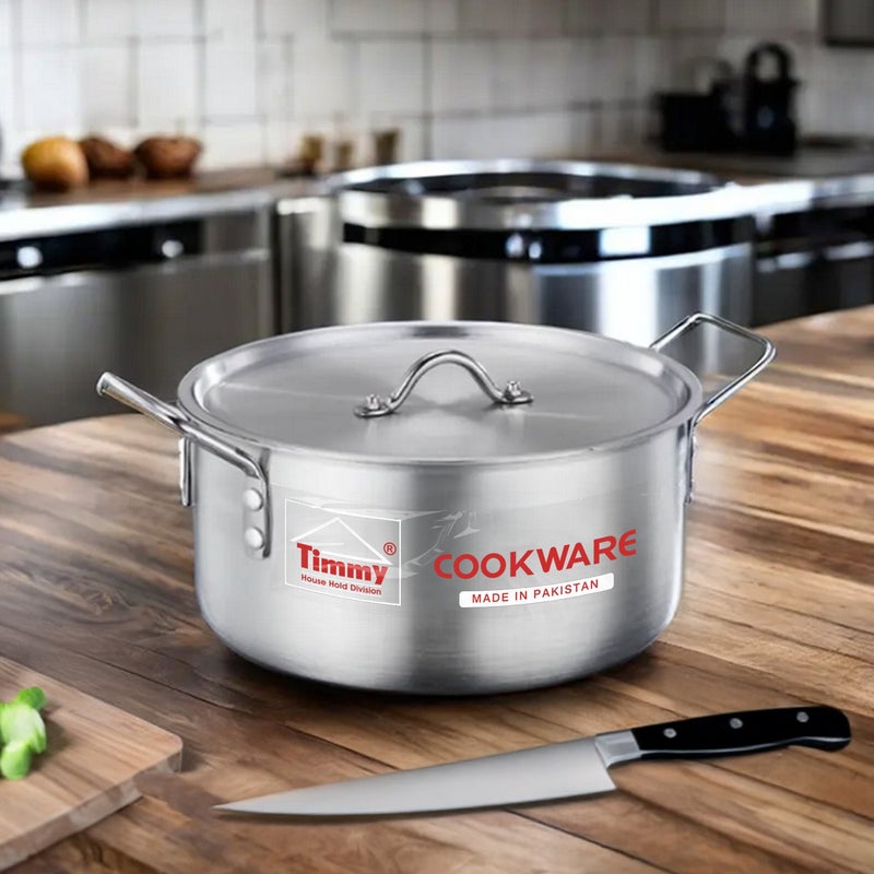 Timmy 10-Piece Aluminium Cookware Set with Lids - Silver, High-Durability Pots and Pans for Family Cooking, Even Heat Distribution, Easy to Clean, Professional Kitchen Cooking Essentials - Image 1