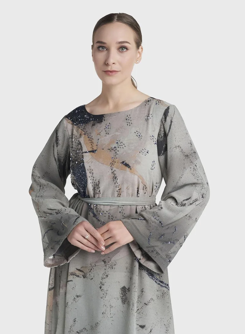 كشخة Grey Abstract Print Chiffon Maxi Dress (VDX11)