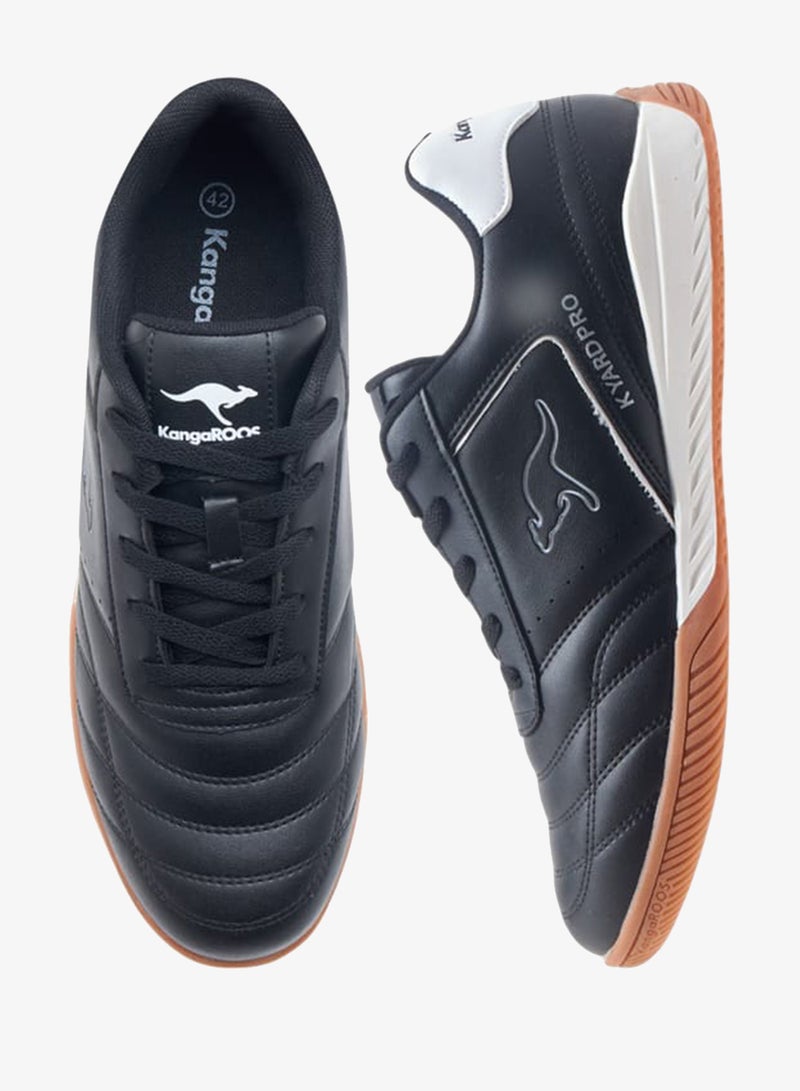 كانغاروس أحذية رياضية نسائية بشعار وتفاصيل برباط - Image 2