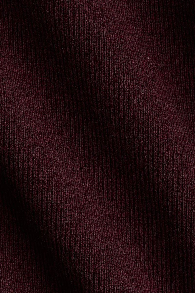 اتش اند ام كنزة محبوكة