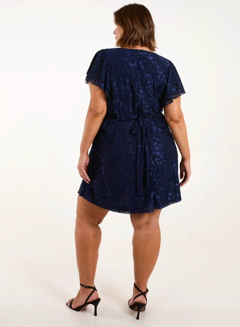 بلو فانيلا Curve Mesh Wrap Dress