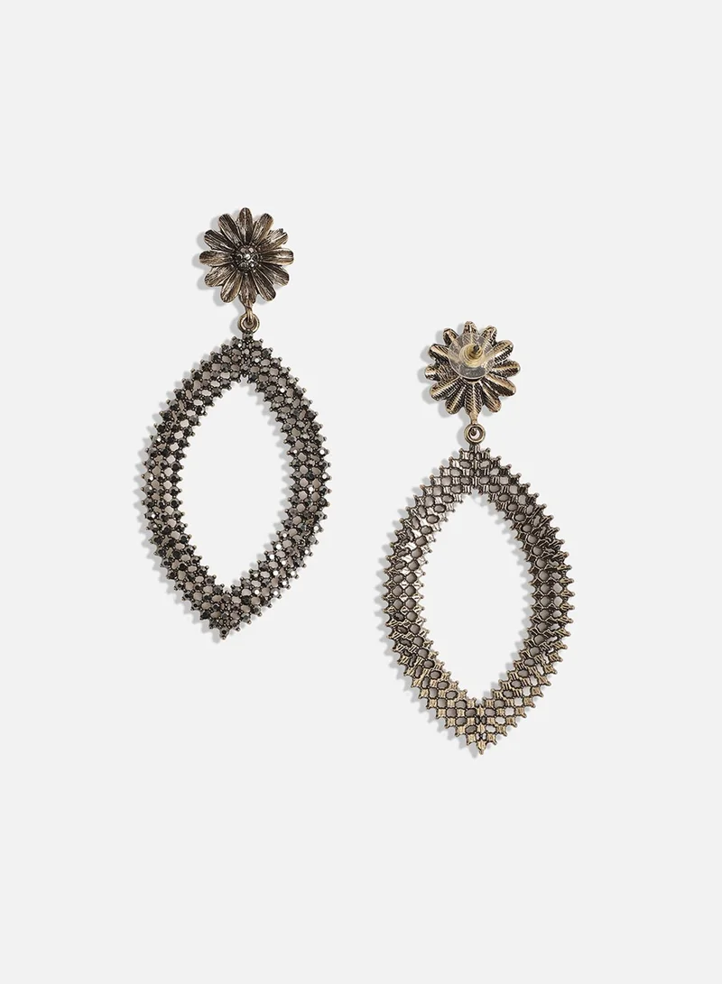 SOHI Maxi Daisy Intricate Eye Artificial Drop Earring Jewellery