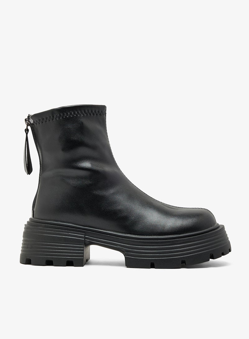 ايلا بوت للكاحل بنعل سميك - Image 1