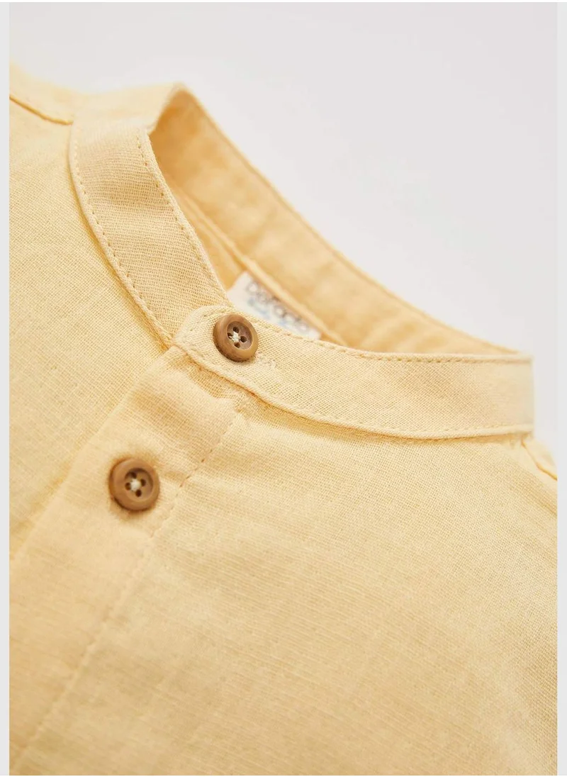 ديفاكتو Regular Fit Short Sleeve Shirt