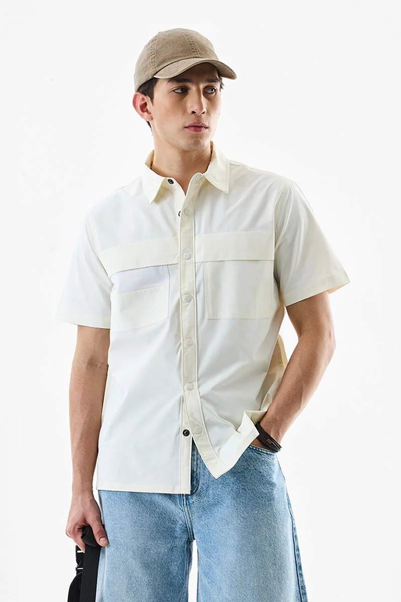 سنيتش قميص تقني بأزرار مزدوجة أوف وايت