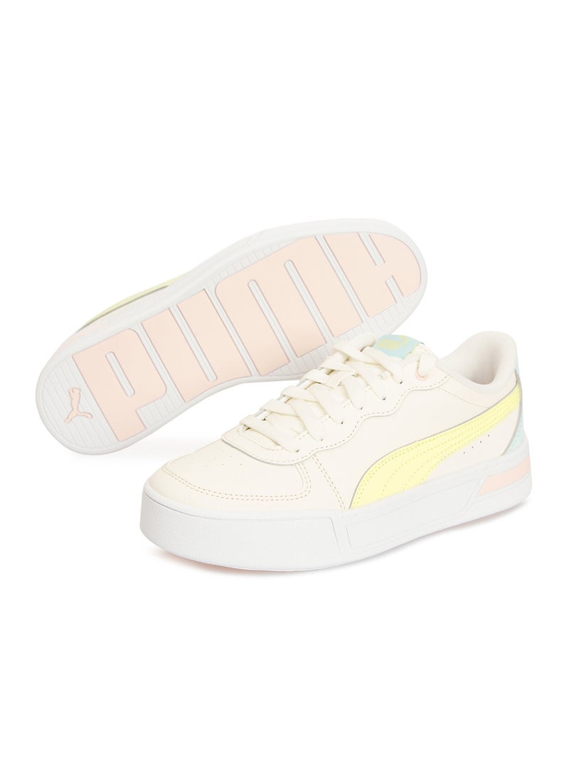 PUMA Skye Womens White Trainers - Image 2