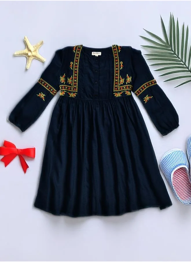 BELLA MODA Bella Moda Embroidered Balloon Sleeves Knee-Length Dress