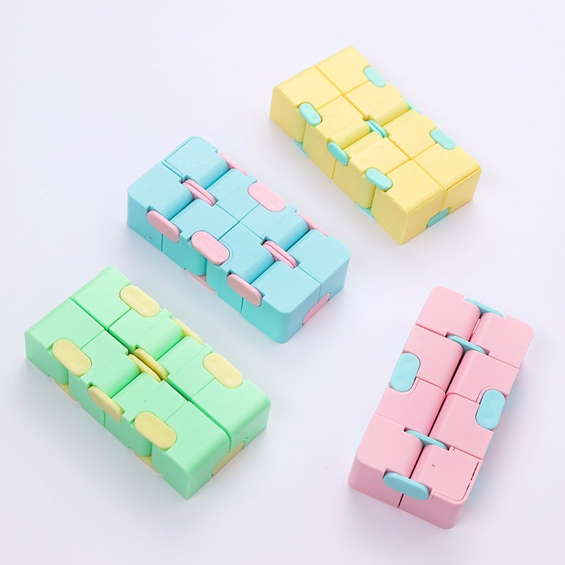 2x2 Magic Cube Infinite Cube Fidget Toy - Image 2