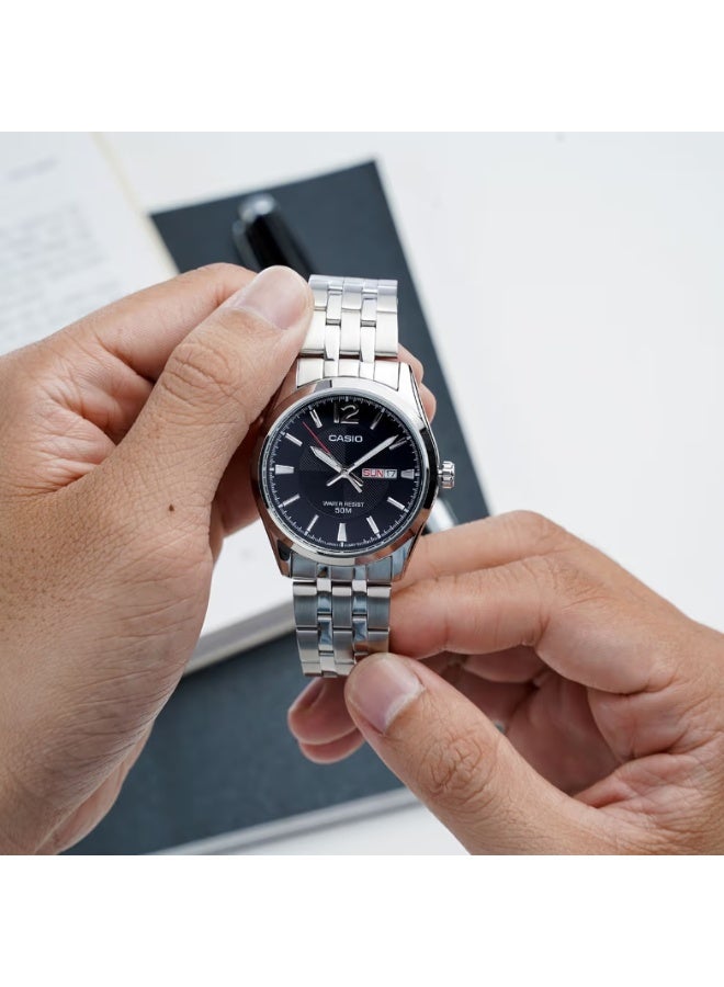 Casio MTP-1335D-1AVDF Men’s Analog Watch – Black Dial, Silver Stainless-Steel Bracelet, Day & Date Display, Classic Elegant Design - Image 4