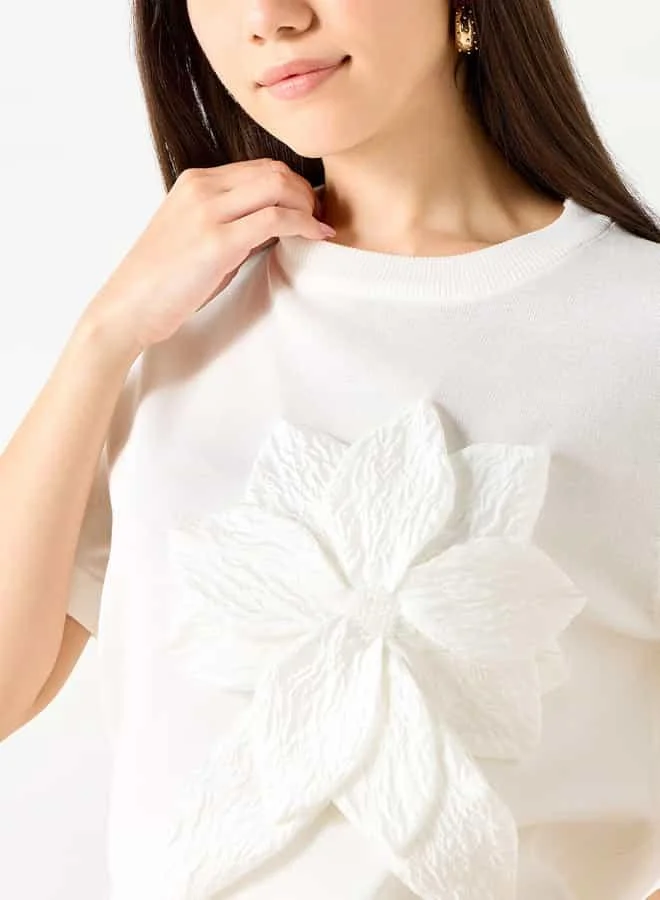 2Xtremz 2Xtremz Floral Applique T-shirt with Short Sleeves