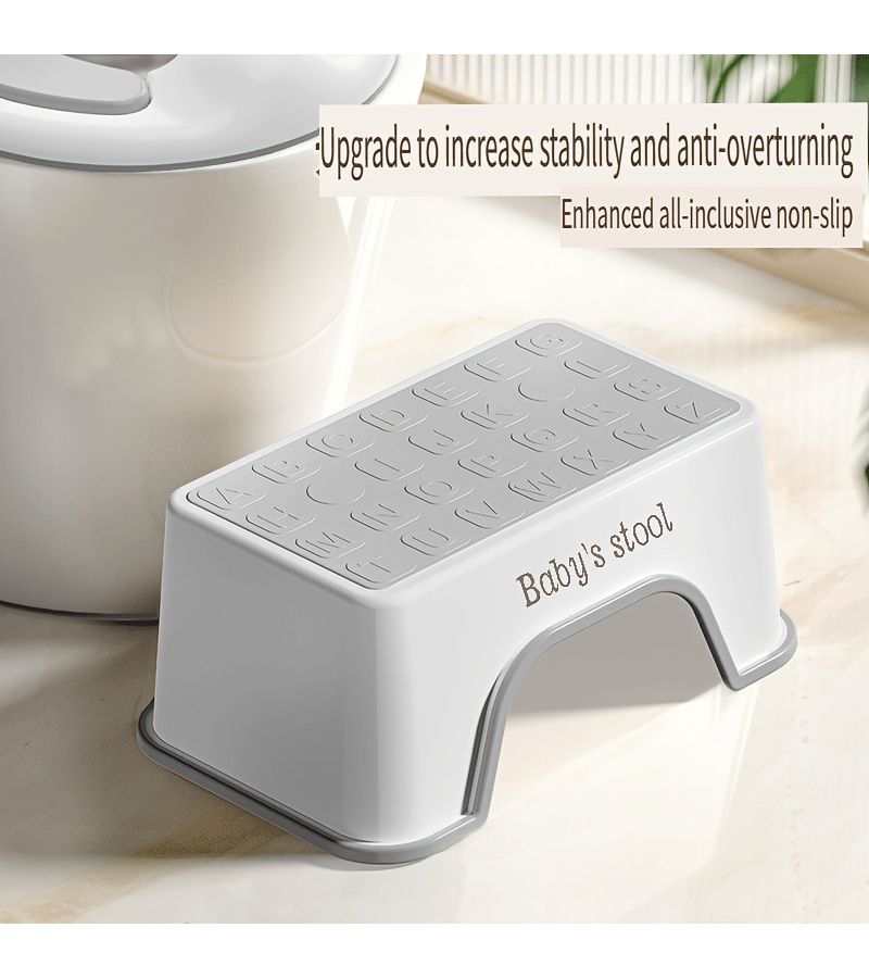 Green Multifunctional Plastic Footstool Portable Shoe Changing Bench Toilet Step Stool Lightweight Adorable Home Use - Image 1