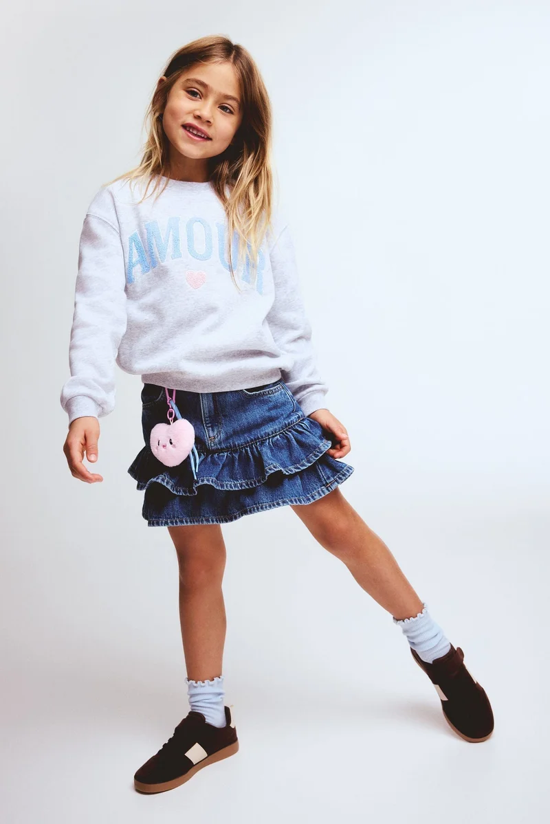 اتش اند ام سويت شيرت بتفاصيل مزينة