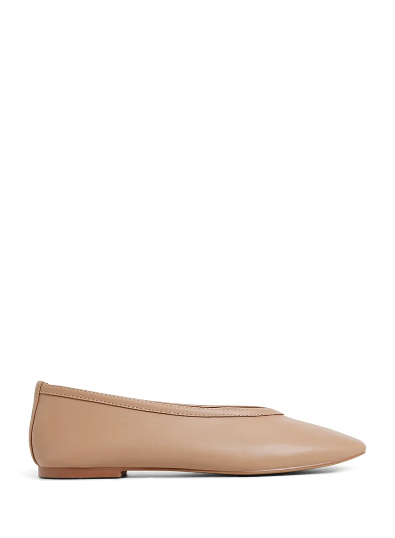 CALL IT SPRING Pointed toe ballerinas