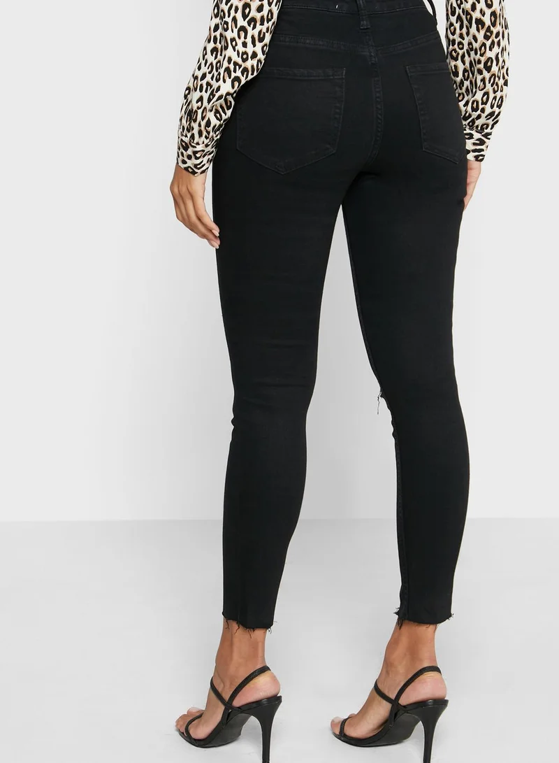 NEW LOOK Ripped Fray Hem Skinny Jeans
