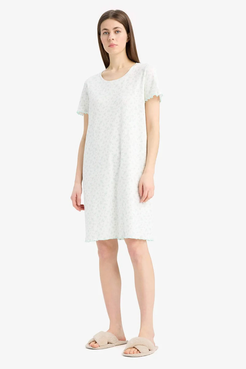 ديفاكتو Fall in Love Regular Fit Crew Neck Corduroy Dress