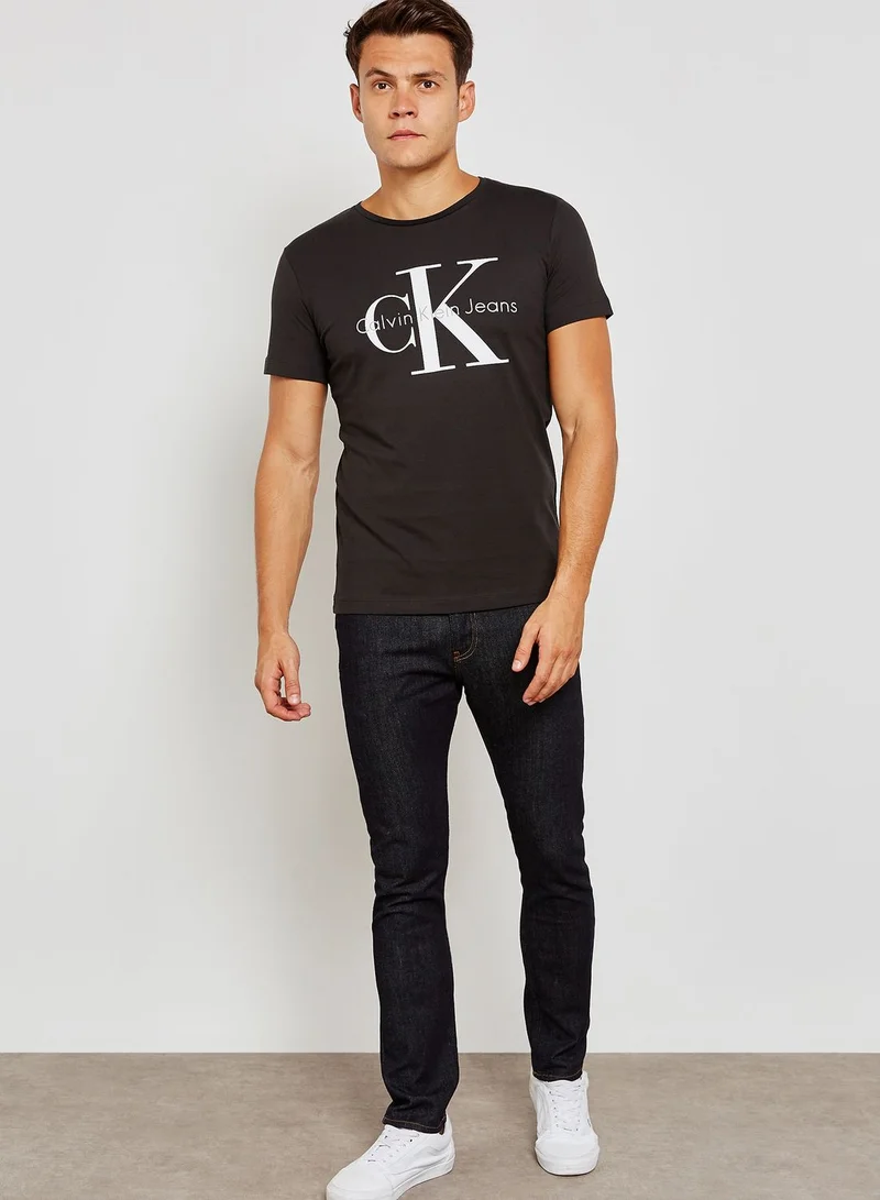 Calvin Klein Jeans Logo Regular Fit T-Shirt