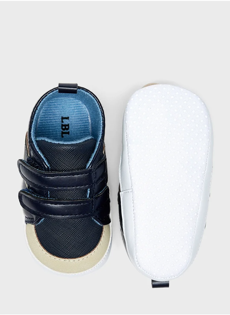 ال بي ال من شو اكسبرس Kids Low Top Velcro Sneakers
