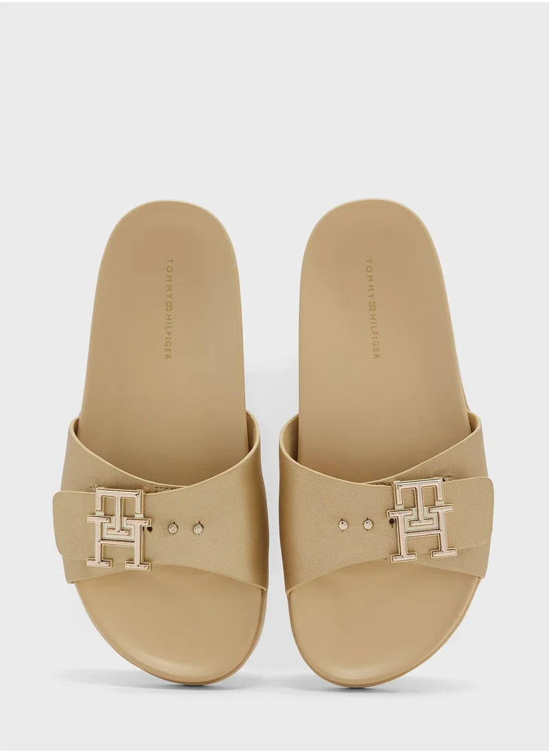 TOMMY HILFIGER Hardware Flat Flat Sandals