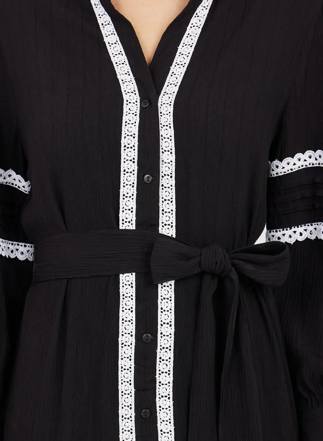 ستايلي Lace Trimmed Midi Dress