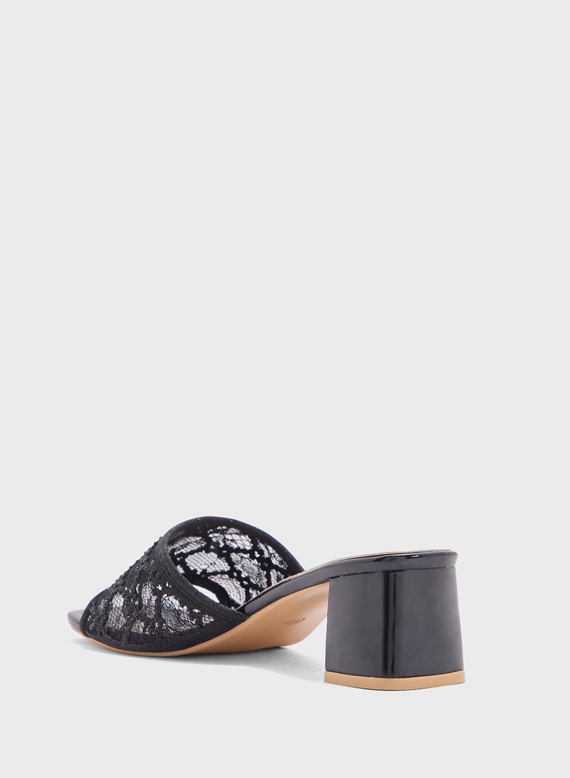 BR Lace Heeled Sandal  - Image 3
