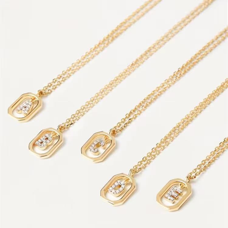 Fashion Popular Copper Gold-Plated Square Pendant Necklace Mini Letter Color-Coded Clavicle Chain Niche Exquisite Light Luxury - Image 2