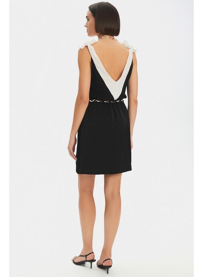 JUNE Contrast Trim Dress - Image 5