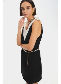 JUNE June Women Color Block Tie Detail Mini Dress Black  - Image 4