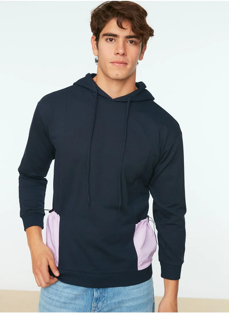 trendyol Essential Hoodie