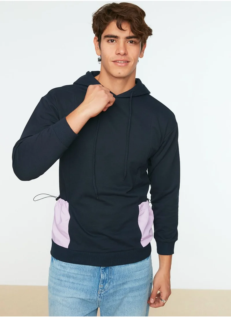 trendyol Essential Hoodie