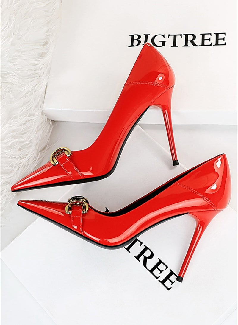 بيج تري أوروبا والولايات المتحدة الأمريكية براءات الاختراع والجلود عالية الكعب السلس الضحلة الفم وأشار رأ حذاء معدني واحد  10.5CM أحمر - Image 2