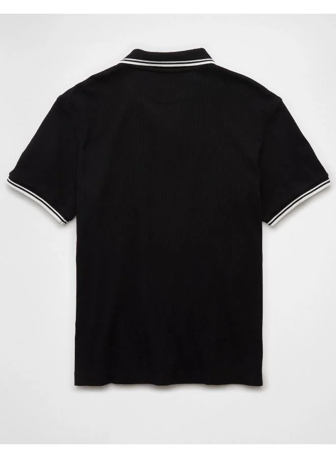 امريكان ايجل Made for making moves, featuring breathable mesh fabric for the hottest days of the year.