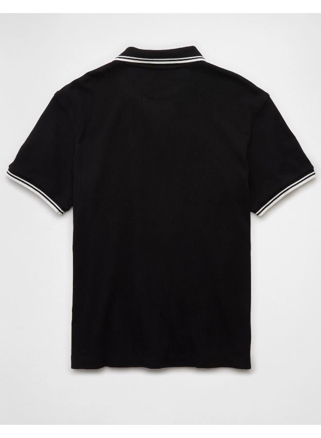 American Eagle Made for making moves, featuring breathable mesh fabric for the hottest days of the year.  - Image 2