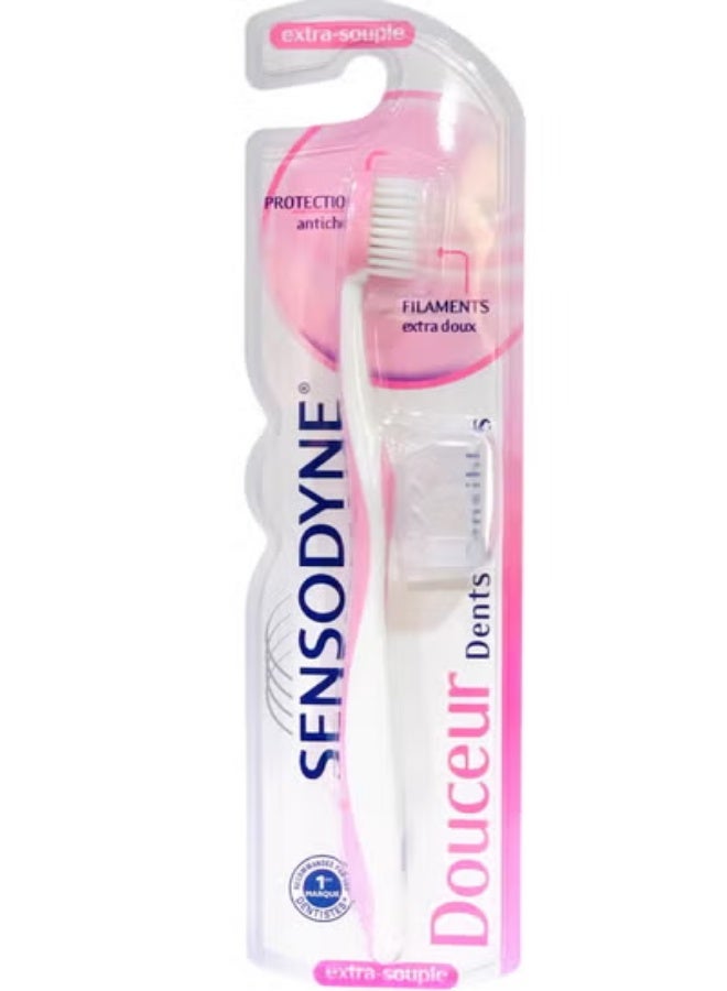 Sensodyne Extra souple Dents Sensitive Teeth Toothbrush - multicolor (Packaging may vary)