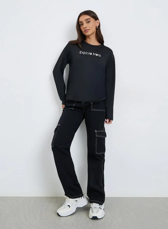 ستايلي تيشيرت مطبوع بكتابة بقصة عادية