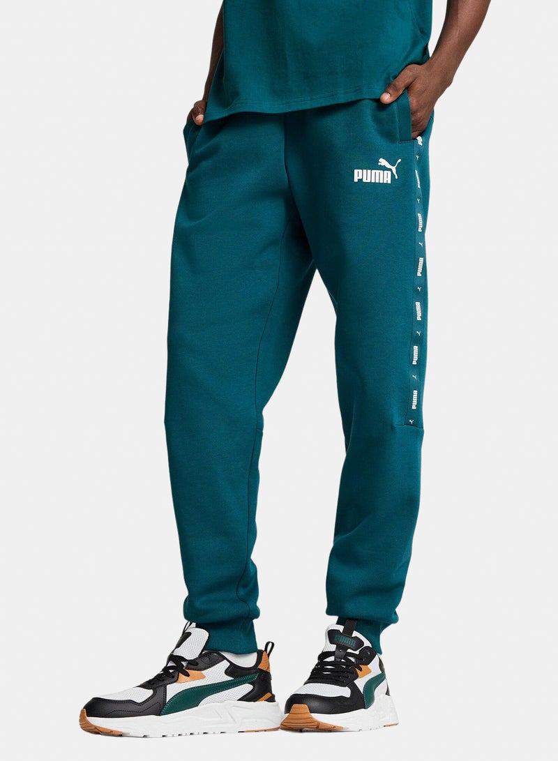 PUMA ESS+ Tape Sweatpants FL cl - Image 2