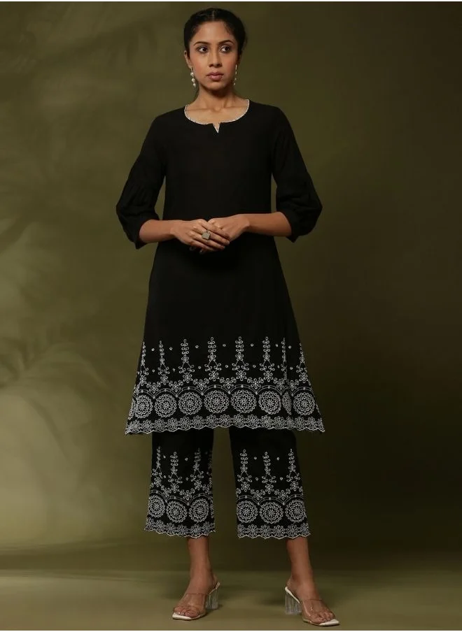 Abhishti Schiffli 2pc kurta set- black