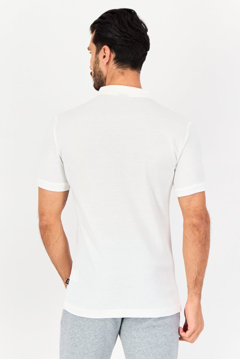 PUMA قميص بولو خارجي للرجال بقصة ضيقة بأكمام قصيرة، أبيض - Image 4