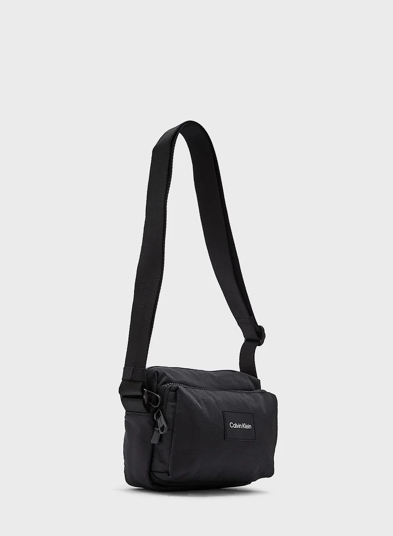 CALVIN KLEIN Logo Messenger Bag