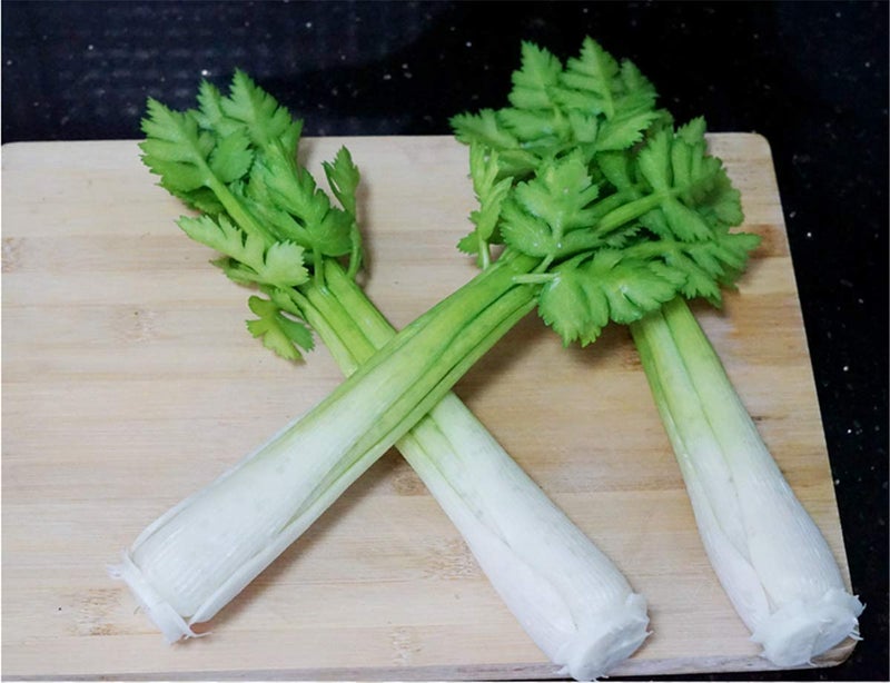 Zzooi Artificial Celery with Leaves for Cabinet Showcase Decoration 1PCS - Image 2