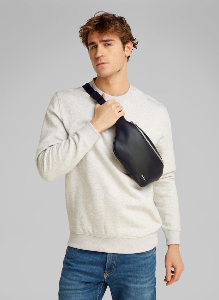 Calvin Klein Jeans Toiletry Bags  - Image 5